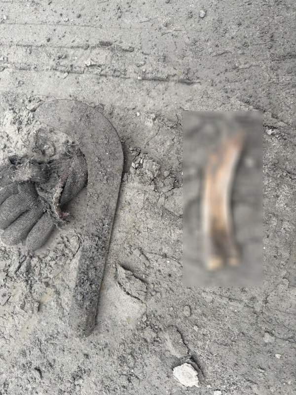 花蓮光復洪災至今仍有5人失聯，花蓮縣政府委外由重機具協助家屬搜尋，日前接連挖掘到衣物及疑似人骨，家屬一眼認出衣物是失聯父母所有；骨骸鑑定結果出爐，確認非人骨。花蓮縣消防局表示，只要家屬有需要，會持續協助。（民眾提供）中央社記者張祈傳真　114年12月19日