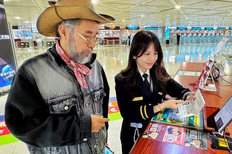 移民署自10月1日起全面推動外國人來台網路填報入國登記表（TWAC），不但完全免付費且可於抵達台灣前3日內完成網路填寫。（移民署國境事務大隊提供）中央社記者吳睿騏桃園機場傳真　114年12月24日