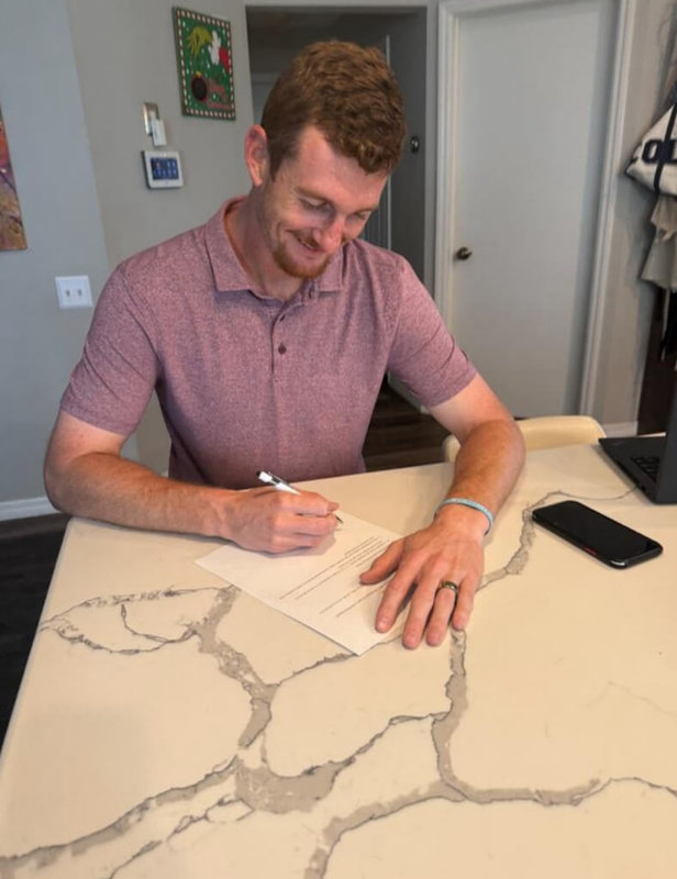 中職樂天桃猿隊24日宣布，與右投手Kyle Marman達成合約共識，中文譯名為「魔爾曼」，作為球團2026年球季洋將戰力布局的重要一環。（樂天桃猿提供）中央社記者謝靜雯傳真　114年12月24日