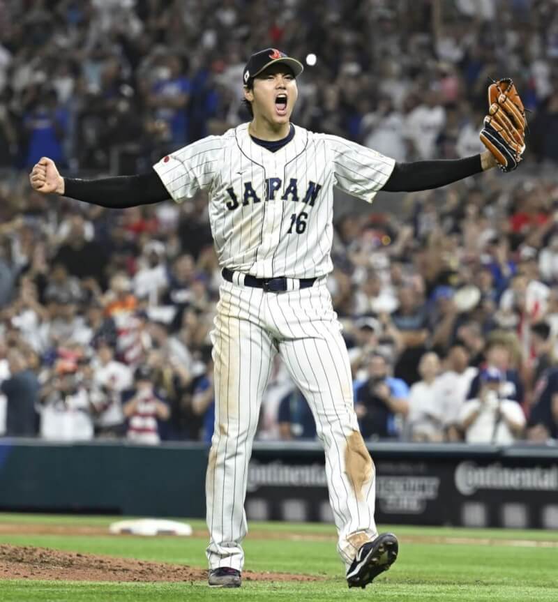 日本國家隊總教練井端弘和召開記者會公布明年經典賽8名代表選手名單，包含目前效力於洛杉磯道奇隊的大谷翔平（圖）。（共同社）
