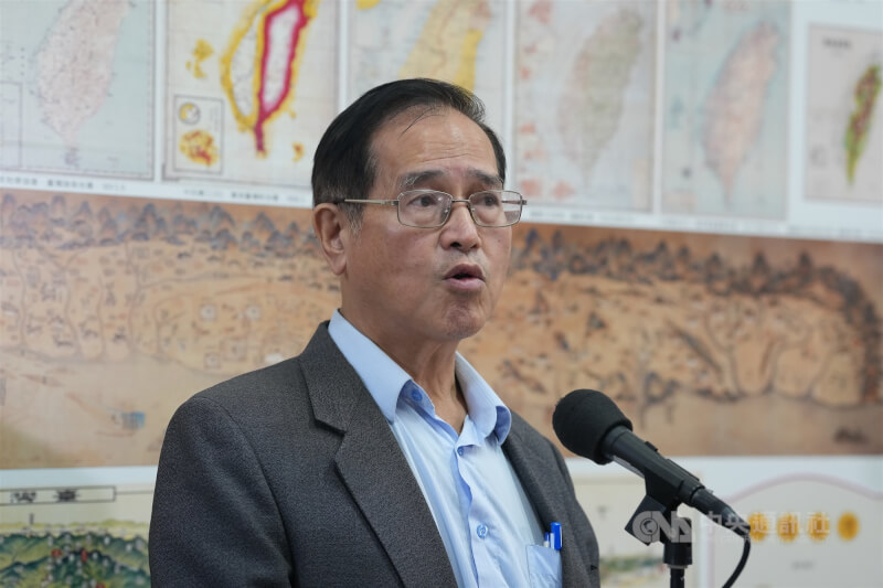 國民黨立委鄭天財涉與多名業者建立供養關係，豐年祭等活動收賄達新台幣700萬元，業者獲「鄭天財國會辦公室特助」身分可對外推展業務等。台北地檢署24日偵結，依貪污罪起訴求刑10年以上。圖為鄭天財在立法院接受媒體採訪回應。中央社記者徐肇昌攝　114年12月24日