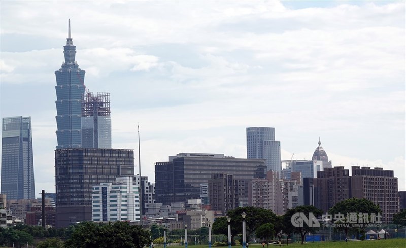 圖為台北市區建築景觀。（中央社檔案照片）