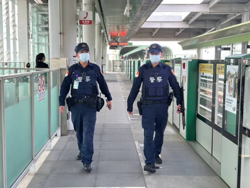 台中跨年晚會預估吸引數十萬人到場,警方出動員警在大眾運輸系統據點加強維安部署。(警方提供)中央社記者郝雪卿傳真 114年12月31日