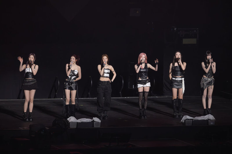 韓國女團BABYMONSTER（圖）2日起連續2天在台北小巨蛋開唱，以「WE GO UP」揭開序幕，還送上「SHEESH」、「DRIP」等招牌歌曲。（讀者提供）中央社記者王心妤傳真　115年1月2日