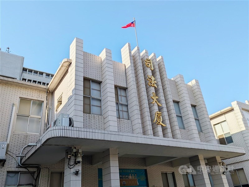 楊姓男子除有販毒行為，另與他人共謀自台灣運毒至金門。楊男運販毒等行為金門地院判處應執行有期徒刑9年6月。（中央社檔案照片）