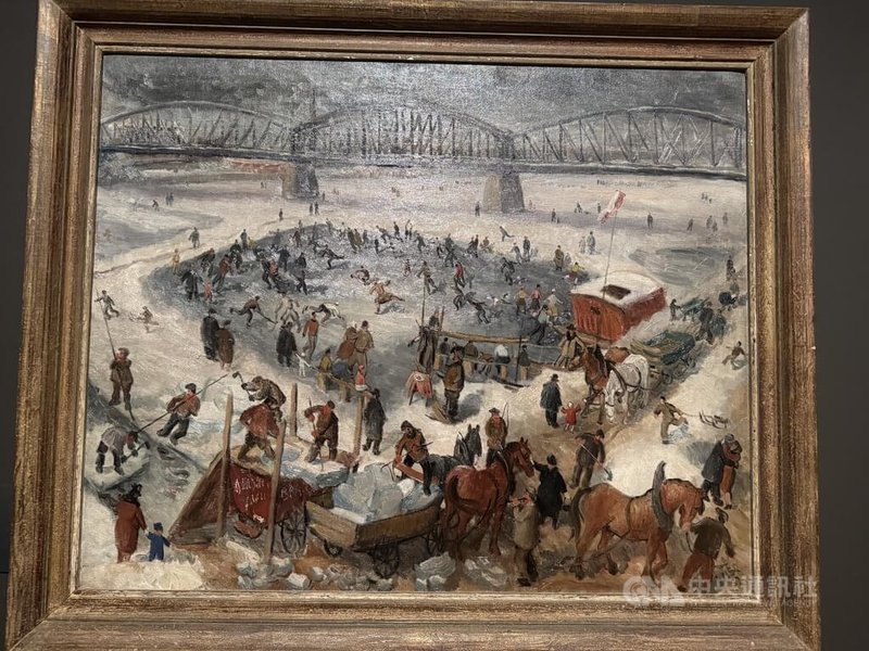 近期在布拉格城堡舉辦的「伏爾塔瓦河」（Vltava）特展，展出500件展品，包含多幅描繪伏爾塔瓦河的畫作。圖片為冬天時，民眾在伏爾塔瓦河上溜冰、打冰上曲棍球、釣魚等場景。中央社記者劉郁葶布拉格攝　115年1月5日