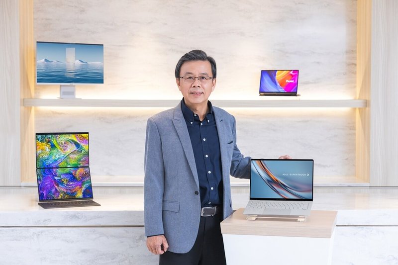 電腦品牌廠華碩7日在美國消費性電子展（CES）舉辦線上發表會，推出新一代人工智慧（AI）創新技術，涵蓋工作、創作及日常生活3大領域，圖為華碩共同執行長胡書賓。（華碩提供）中央社記者吳家豪傳真　115年1月7日