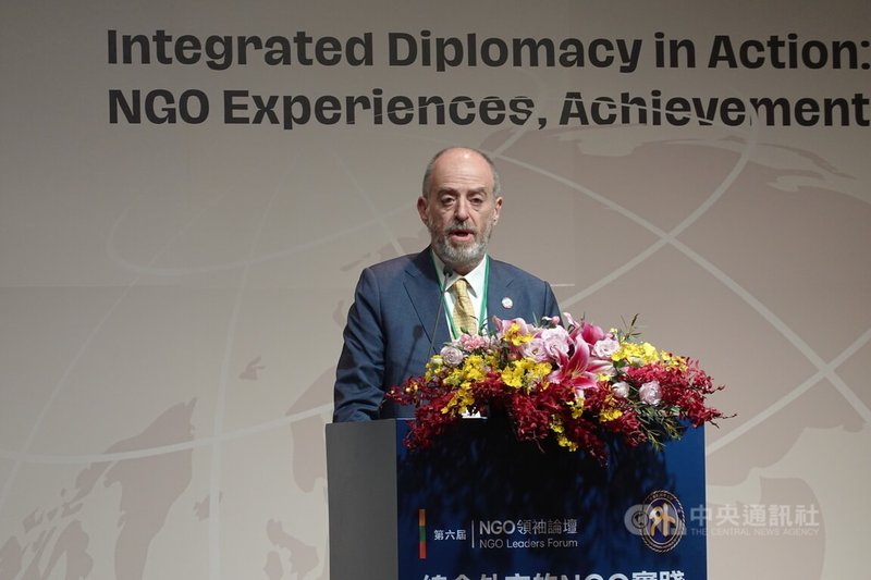 國際非政府組織（INGO）WeWorld主席基耶薩（Marco Chiesara）7日於第6屆「NGO領袖論壇」發表專題演說。中央社記者楊堯茹攝 115年1月7日