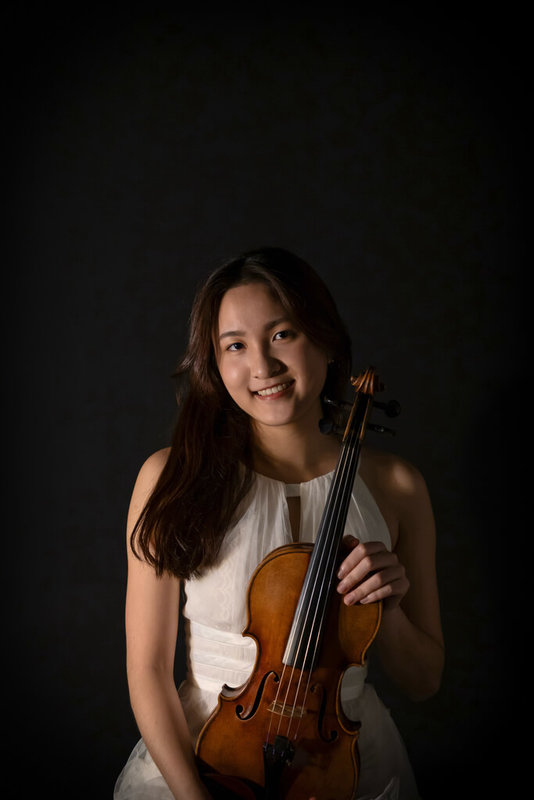 台北市立交響樂團「明日之星」甄選計畫結果揭曉,20歲的錢欣(圖)成功脫穎而出。錢欣表示,很榮幸能參與「明日之星」優勝者音樂會並與北市交合作,「感謝北市交的肯定、師長們的悉心指導,這次演出機會是夢寐以求,更是鼓勵與成長的動力。」(台北市立交響樂團提供)中央社記者趙靜瑜傳真 115年1月7日