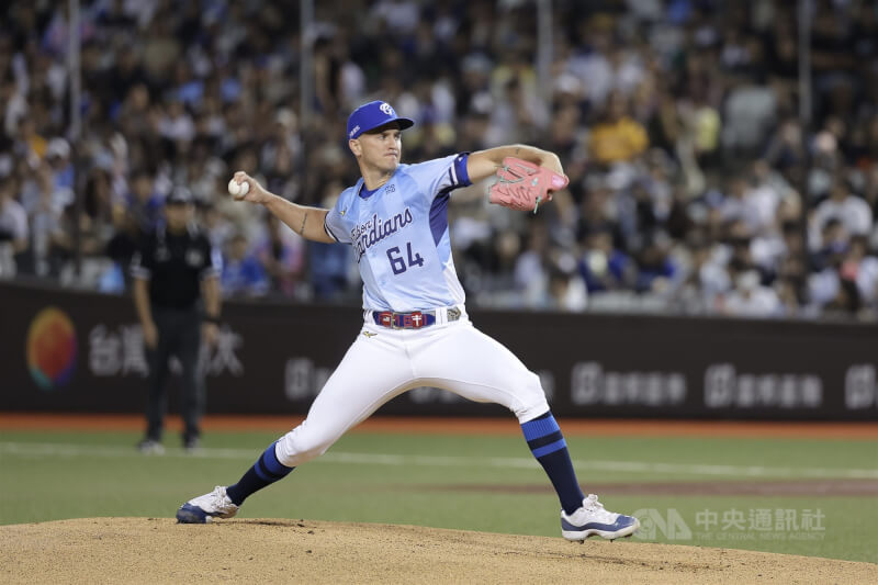 富邦悍將隊洋投布坎南。（中央社檔案照片）