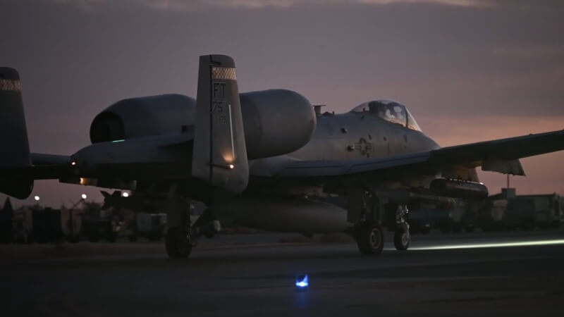 美軍中央司令部10日表示，他們已在敘利亞針對激進組織「伊斯蘭國」發動多次「大規模」空襲。（圖取自美軍中央司令部網頁centcom.mil）