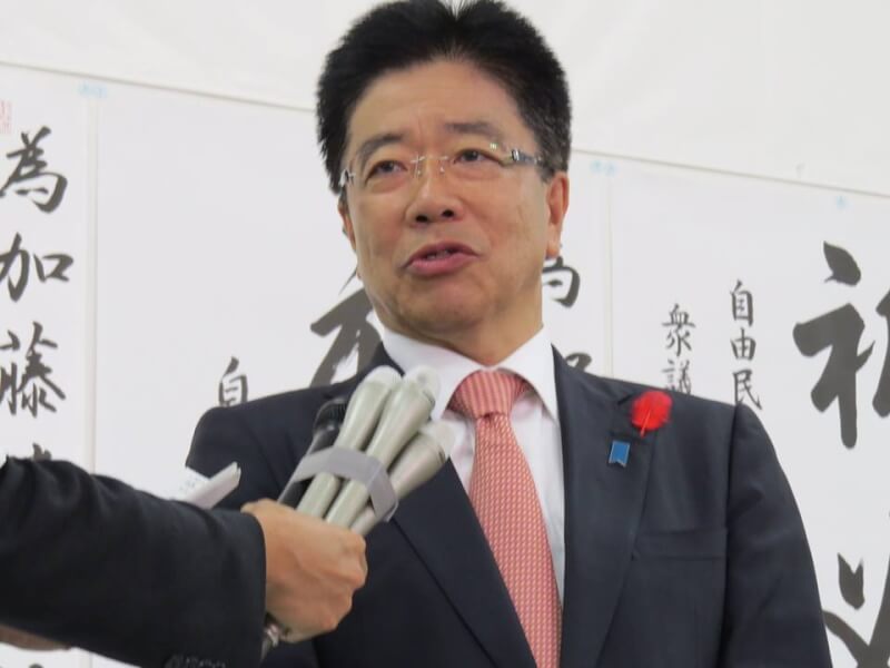 日本自民黨籍眾議院議員加藤勝信。（圖取自facebook.com/katsunobu.kato.7）