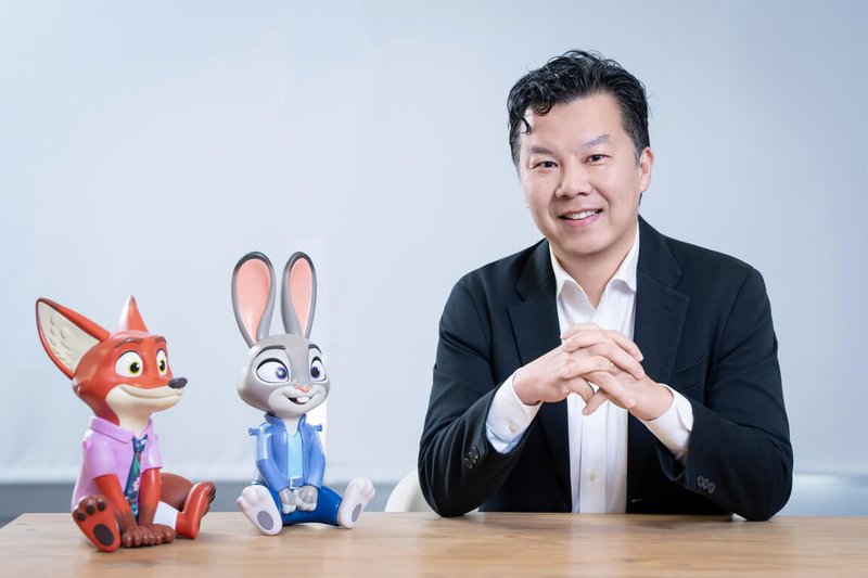 華特迪士尼公司台灣及香港總經理陳永樂（圖）15日受訪提到，2025年是迪士尼大豐收的一年，2026年會持續在內容上求新求變，與不同夥伴合作、會有不同通路，盼帶給消費者不同選擇。（Disney+提供）中央社記者洪素津傳真　115年1月15日