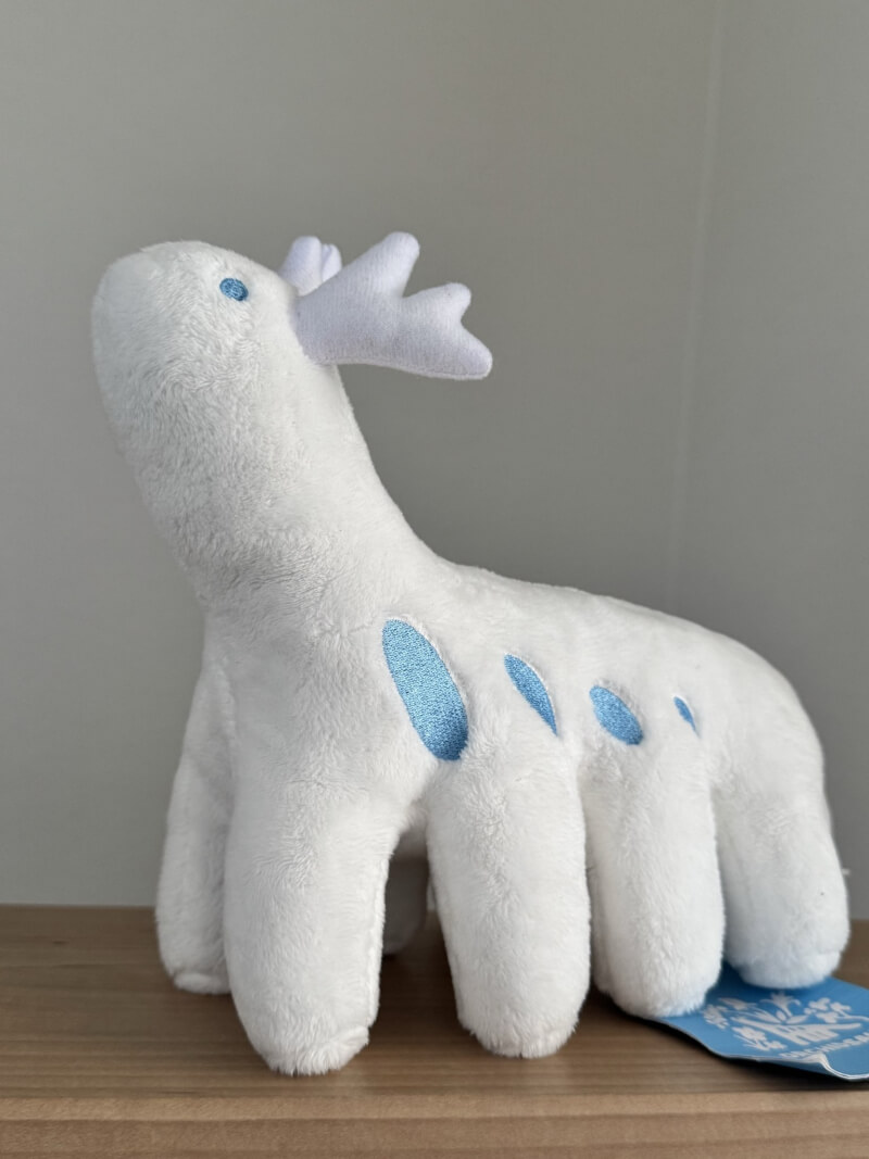 日本造型藝術家Yoshi在社群平台X上分享台灣蘭展吉祥物「蘭獸」，掀起日本社群熱議。（圖取自x.com/Yoshi6054）