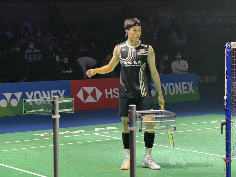 台灣羽球好手林俊易（圖）在印度公開賽奪冠，賽後他雖難掩興奮，但也表示「高興1天就好」，接下來將帶著此役獲得的信心繼續拚搏，目標是要讓自己的世界排名挺進前10。中央社記者李晉緯新德里攝　115年1月18日