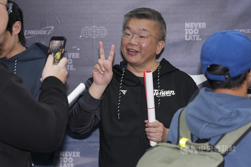 中職會長蔡其昌（圖）18日談起世界棒球經典賽名單，中職目前只公布集訓名單，並無大名單。表示旅外球員限制複雜性高可能會隨時調整，舉例旅美好手鄭宗哲溝通過程就「一波三折」，因為鄭宗哲再度換球隊需要重新談。中央社記者徐肇昌攝 115年1月18日