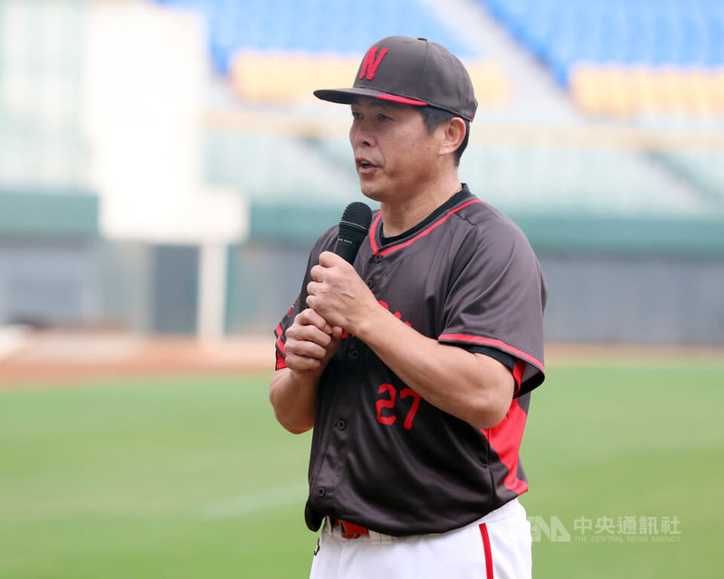 中華職棒味全龍隊18日開訓典禮，總教練葉君璋期盼不只是總冠軍，更要打造出長遠的冠軍隊伍。中央社記者張新偉攝　115年1月18日