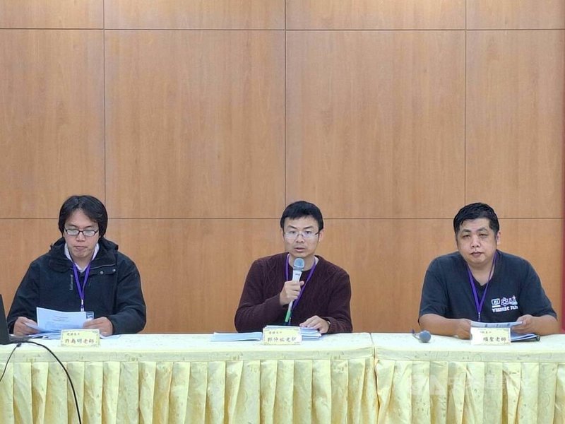 115學年學科能力測驗19日舉行第3天考試，第1節考數學B，教育部邀請台北市高中數學科教師群協助分析試題。中央社記者許秩維攝　115年1月19日