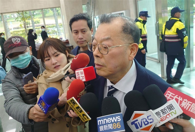 美國記憶體廠美光（Micron）收購力積電銅鑼廠，市調機構集邦科技表示，2027年將為美光挹注產能，力積電有機會獲得美光製程技術授權。圖為力積電董事長黃崇仁。（中央社檔案照片）