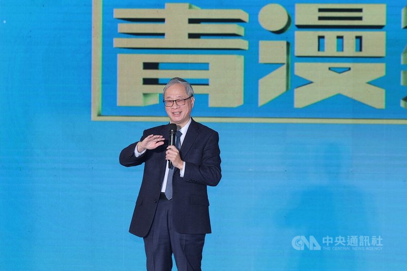 第一屆青漫獎頒獎典禮20日在台北松山文創園區舉行，文化部長李遠（圖）出席與會，致詞分享以前看漫畫的趣事以及漫畫演進過程，也期許未來台漫蓬勃發展。中央社記者翁睿坤攝　115年1月20日