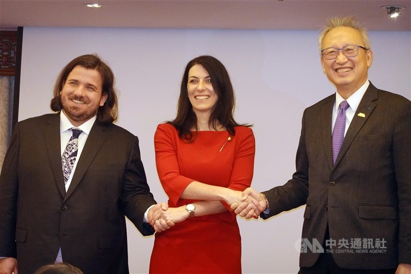 捷克智庫「歐洲價值安全政策中心」20日舉辦座談，捷克眾議院前議長艾達莫娃（Markéta Pekarová Adamová）發表演說。中央社記者楊堯茹攝 115年1月20日