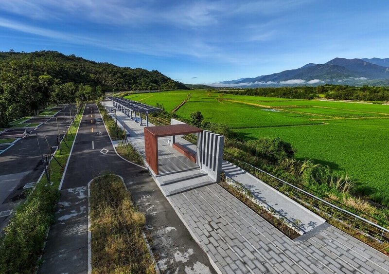 推動淨零排放政策及電動車普及，觀光署縱管處針對觀光遊憩據點的交通運輸節點，建立具示範性的公共收費充電樁，先選定安通鐵馬驛站（圖）等處設置。（觀光署花東縱谷國家風景區管理處提供）中央社記者李先鳳傳真　115年1月21日