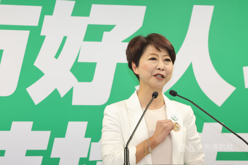 民進黨21日下午舉行記者會宣布3縣市首長選舉提名人選，其中台南市長將由立委陳亭妃（圖）代表參選，陳亭妃在致詞時暢談未來市政願景，期盼鄉親支持。中央社記者趙世勳攝　115年1月21日