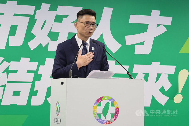 民進黨21日下午舉行新一波縣市長提名記者會，正式宣布下屆高雄市長將由立委賴瑞隆（圖）掛帥出征，賴瑞隆在致詞時發表未來市政願景。中央社記者趙世勳攝　115年1月21日