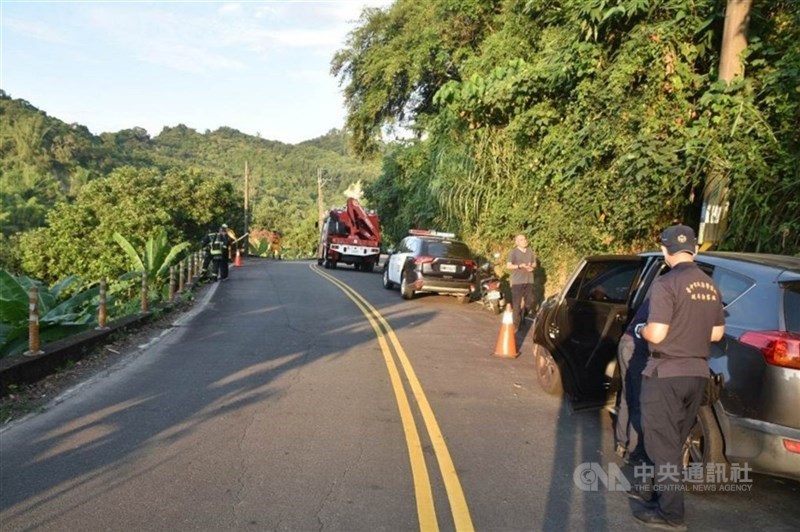 洪姓男子借款予前同事李男，民國114年9月間，他不滿李男無還款意願，在台中霧峰山區將對方以童軍繩勒斃後棄屍，民眾發現遺體時已成白骨。（中央社檔案照片）