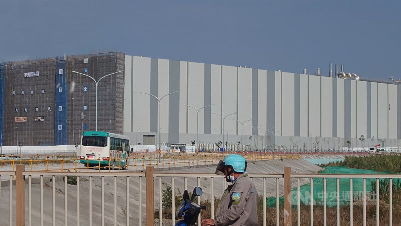 圖為台積電在嘉義建置CoWoS先進封裝廠。（中央社檔案照片）