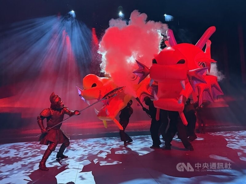 紙風車368兒童藝術工程20週年特別演出24日將在台北表演藝術中心大劇院登場，23日舉辦彩排記者會，搶先曝光精彩片段。中央社記者徐肇昌攝　115年1月23日