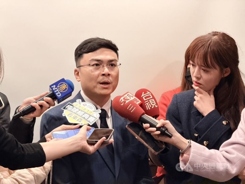 渣打銀行23日舉辦2026年全球市場展望記者會，圖為渣打銀行財富管理處投資策略部主管劉家豪。中央社記者呂晏慈攝　115年1月23日