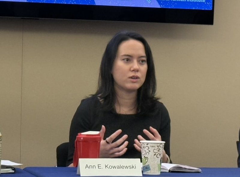 對於中國國家主席習近平要求解放軍在2027年底前具備奪台能力,華府智庫全球台灣研究中心(GTI)非常駐資深研究員梁安妮(Annie Kowalewski)22日在座談會表示,今年可能會看到中共軍力大規模擴張。(GTI提供)中央社記者侯姿瑩華盛頓傳真 115年1月23日