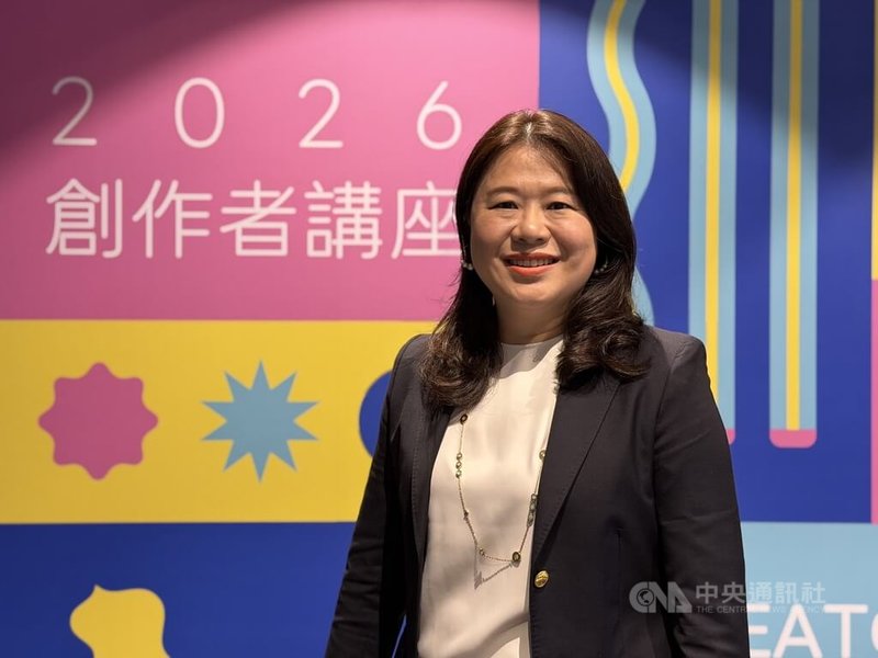LINE台灣貼圖暨創作者事業部副總經理呂苔君（圖）接受中央社專訪指出，「穩定輸出」與「紀律」是長青IP的特質，她建議創作者應維持每2至3個月推出新作品的頻率，強化粉絲記憶點。中央社記者吳家豪攝　115年1月24日