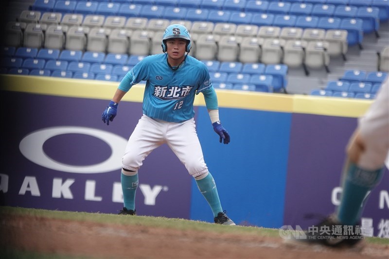 114學年度高中木棒聯賽24日開打，穀保家商首戰與新民高中交手，穀保黃世堯（圖）首局就開轟，助隊搶勝。（中央社檔案照片）