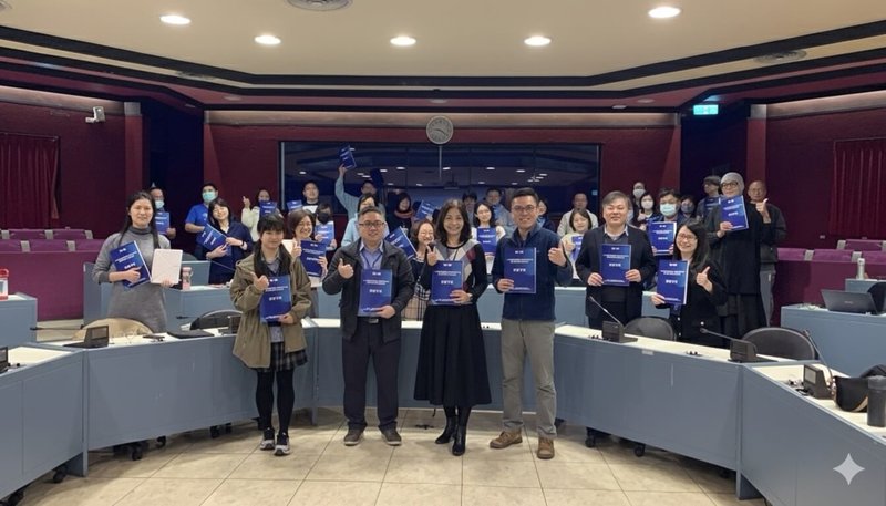 國教署辦理「數位資源融入高級中等學校學生學習扶助進階研習」，帶領高中教師認識數位工具，並掌握AI與數位工具在學習扶助中的應用。（國教署提供）中央社記者許秩維傳真　115年1月26日