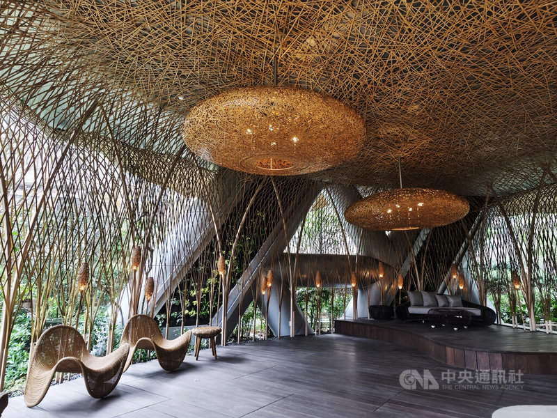 陶朱隱園1樓的生態庭園，有遮蔽空間讓住戶休憩。中央社記者何秀玲攝　115年1月27日