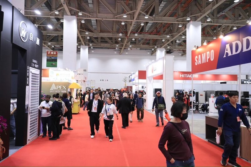 台中市經濟發展局28日指出，民國114年第4季台中在公司與商業登記家數都較上一年同期成長，且預期114年底試營運的台中國際會展中心將發揮會展經濟效應。（台中市政府提供）中央社記者郝雪卿傳真　115年1月28日