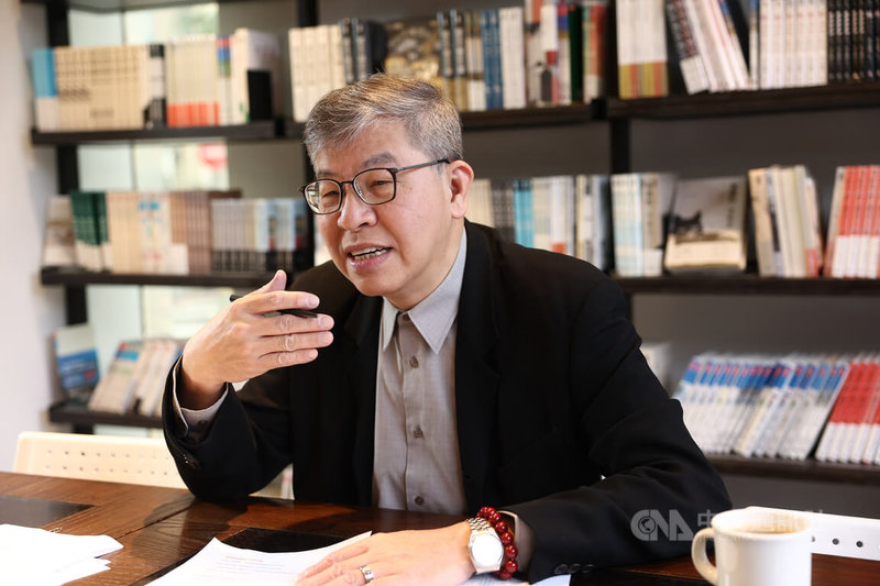 「時報出版」董事長趙政岷提出「能賣的書」的4種類型，分別是「有情、有用、有趣、有品」，合起來剛好是「情趣用品」，他自己這10多年來也一直朝這個標準在做。中央社記者王騰毅攝 115年1月28日