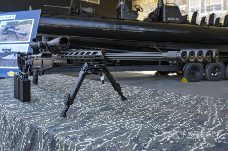 現場展示出TX112重型狙擊槍，具有遠距離精準打擊能力，有效射程約2000公尺。中央社記者鄭清元攝　115年1月29日