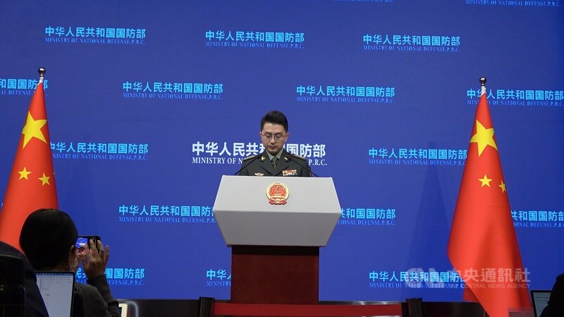 中國國防部29日下午舉行例行記者會,由發言人蔣斌回應媒體提問。中央社記者呂佳蓉北京攝 115年1月29日