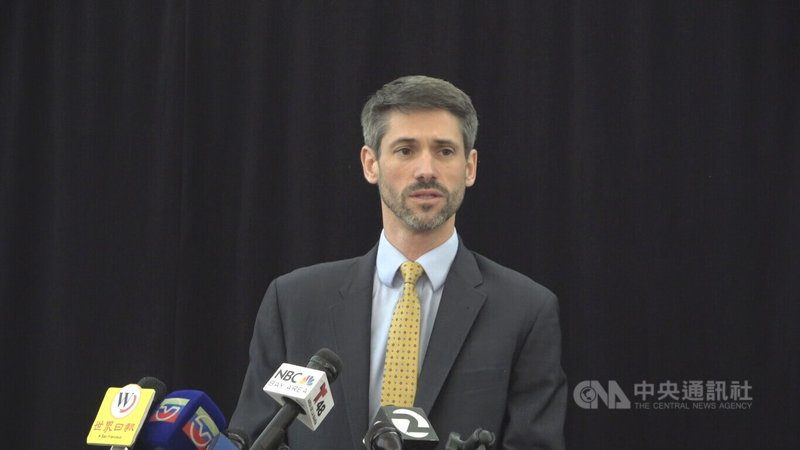 矽谷大城聖荷西市長馬漢（Matt Mahan）29日宣布參選加州州長。圖為馬漢2023年市長就職典禮記者會。中央社記者張欣瑜舊金山攝　115年1月30日