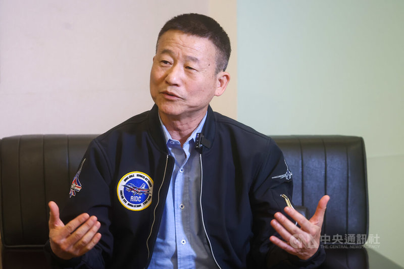 漢翔董事長曹進平表示,他常跟同事分享的一個原則,「凡事情緒先放一邊,再處理問題」,只要沒有私心,很多事情其實很好判斷。中央社記者王騰毅攝 115年1月31日