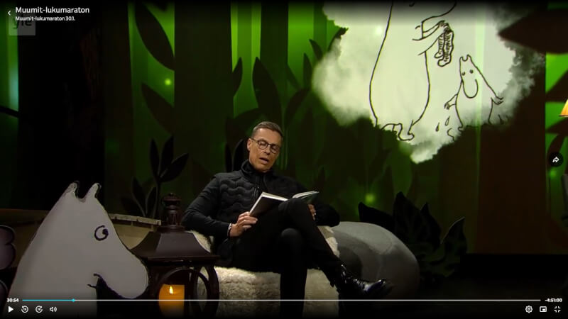 芬蘭廣播公司Yle舉辦嚕嚕米小說閱讀馬拉松，總統史塔布獻聲朗讀。（圖取自Yle Areena網頁areena.yle.fi/tv）