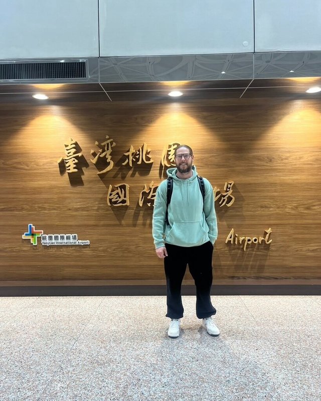 中華職棒富邦悍將隊洋投威戈神（Aaron Wilkerson）抵達台灣，準備投入球隊春訓。（富邦悍將隊提供）中央社記者蘇志畬傳真　115年2月1日