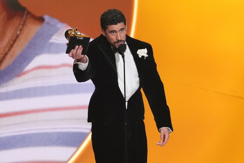 波多黎各饒舌巨星壞痞兔1日拿下葛萊美獎年度專輯。（美聯社）