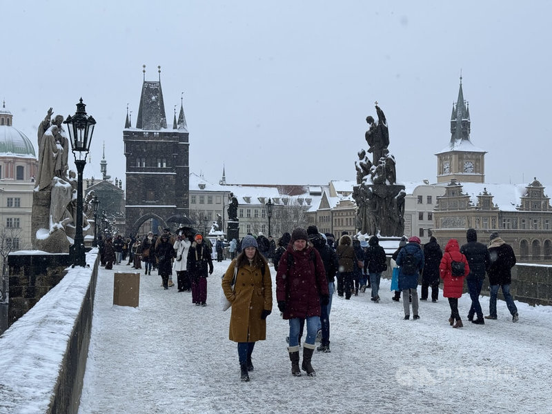 根據Numbeo生活成本數據庫，布拉格在中東歐城市生活成本綜合指數中排名第一，超越波蘭華沙、斯洛伐克首都布拉第斯拉瓦，以及匈牙利首都布達佩斯。中央社記者劉郁葶布拉格攝　115年2月2日