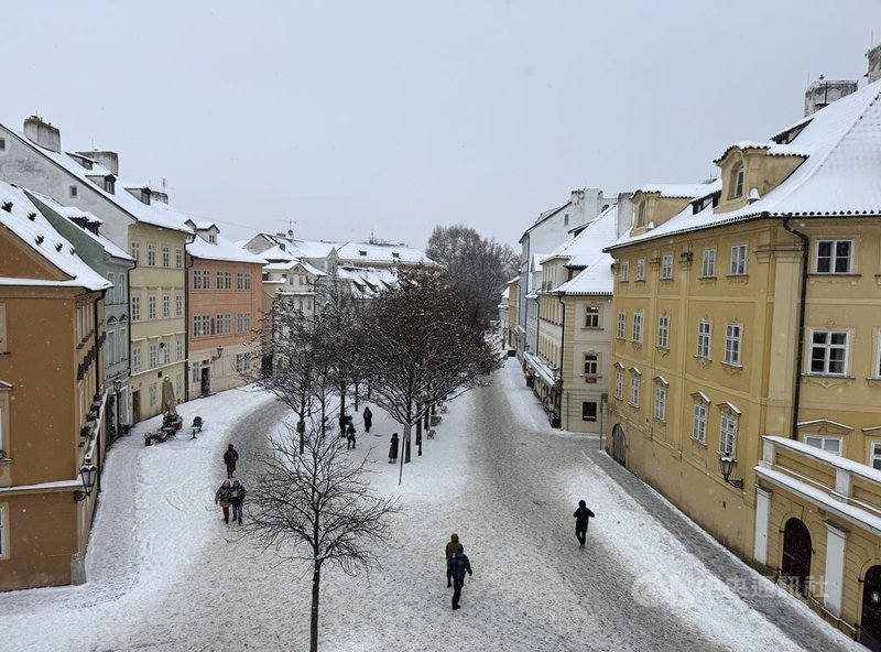 隨著捷克首都布拉格的租金、食品價格上漲，布拉格已成為中東歐生活成本最高的首都，此現象迫使居民重新評估長期居住在布拉格的價值。中央社記者劉郁葶布拉格攝　115年2月2日