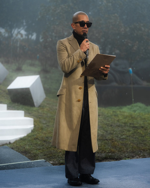 藝人大S(徐熙媛)因病辭世,家屬2日舉行紀念雕像揭幕儀式,設計雕像的大S丈夫具俊曄(圖)會中訴說對大S的想念。(經紀公司提供)中央社記者洪素津傳真 115年2月2日