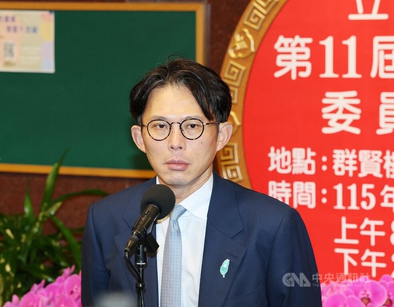 台灣民眾黨主席黃國昌（圖）3日陪同民眾黨新任立委宣誓就職暨報到。立法院新會期展開，黃國昌受訪表示，民眾黨團4日將針對優先法案召開記者會進行說明。中央社記者郭日曉攝　115年2月3日